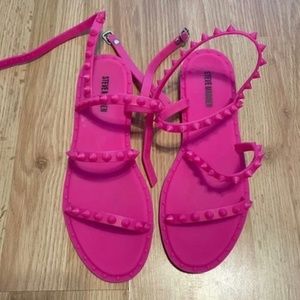 Steve Madden Travel-J Rock Studded Sandals in Hot Pink Women's Size 8